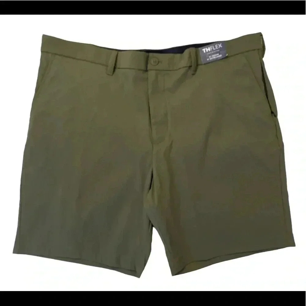 Tommy Hilfiger army green 9 inch flex shorts sz  42